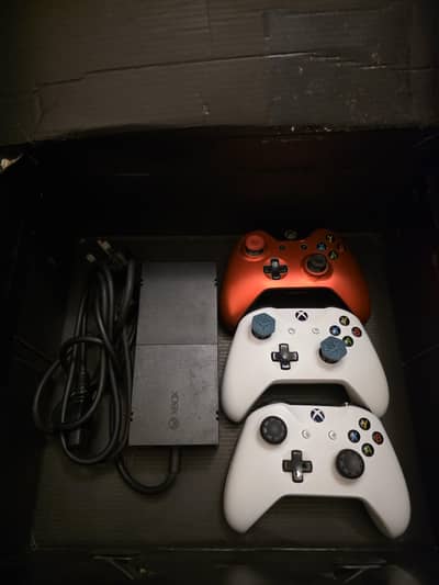 Xbox One Elite 1TB