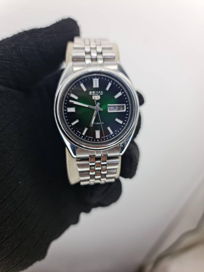 seiko 5 6