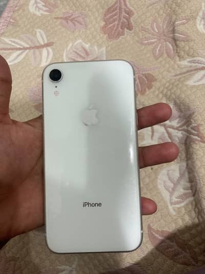 Apple iPhone XR