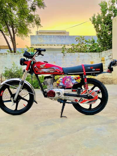 HONDA 125 MODIFAID