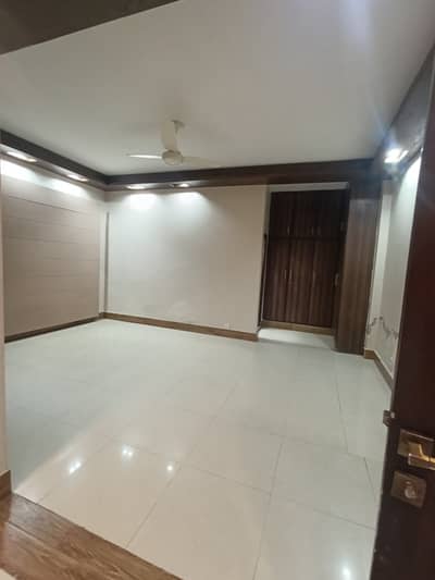 24 Marla house for sale in cavalry ground cantt