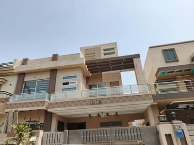 10 marla house for sale in C block of Abdalians Society Lahore