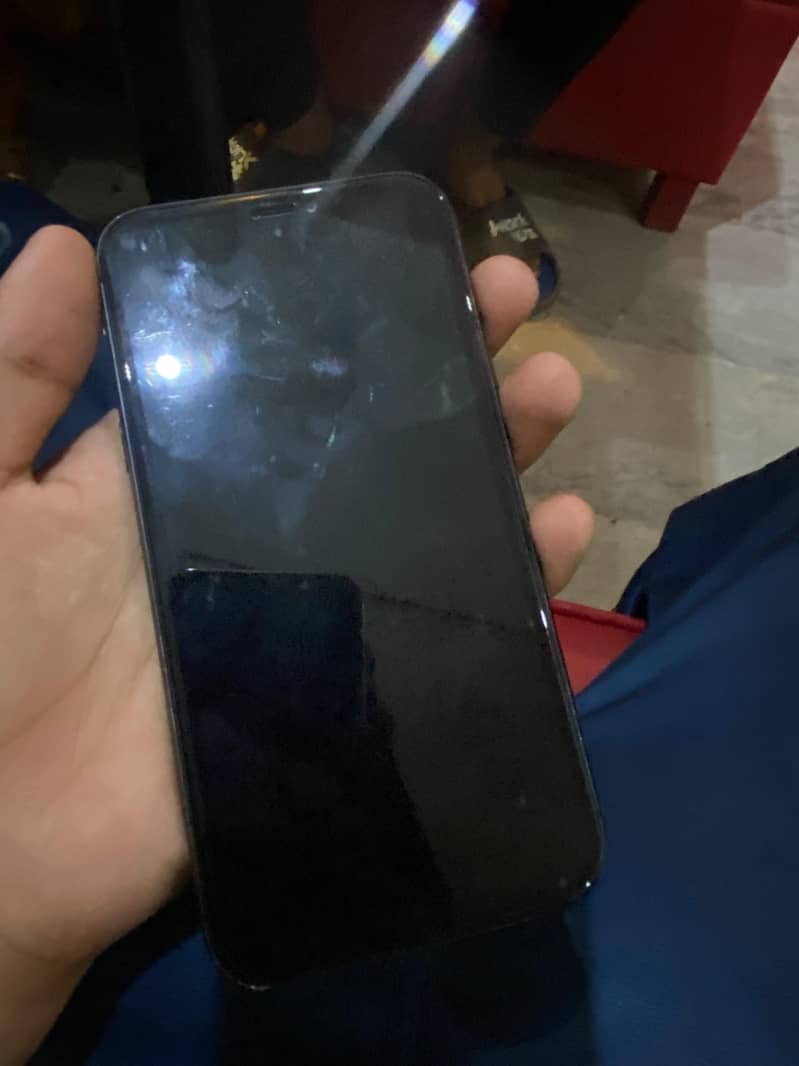 Apple iPhone 11 1