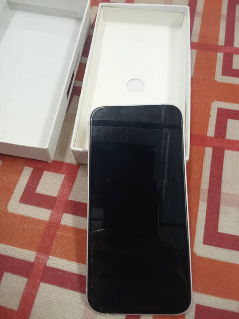 iphone 13jv 0