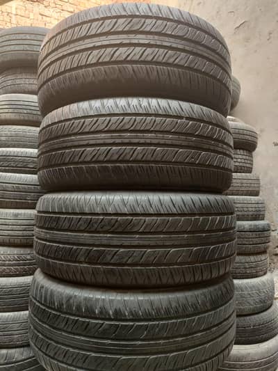 Lahore Tyres 285/50R20 japani Dunlop 80% Condition 4 Tyres Set