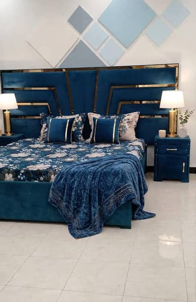 king size bed with sidetable