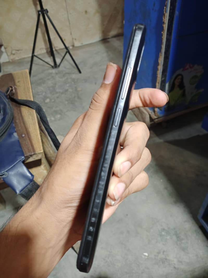 Redmi A2 plus 5