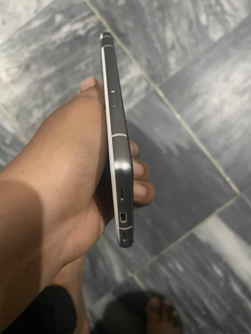 Google Pixel 7a 1