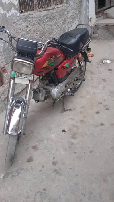 Road prince 70 bike for sale urgently