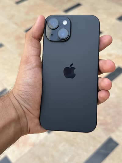 Apple iPhone 15