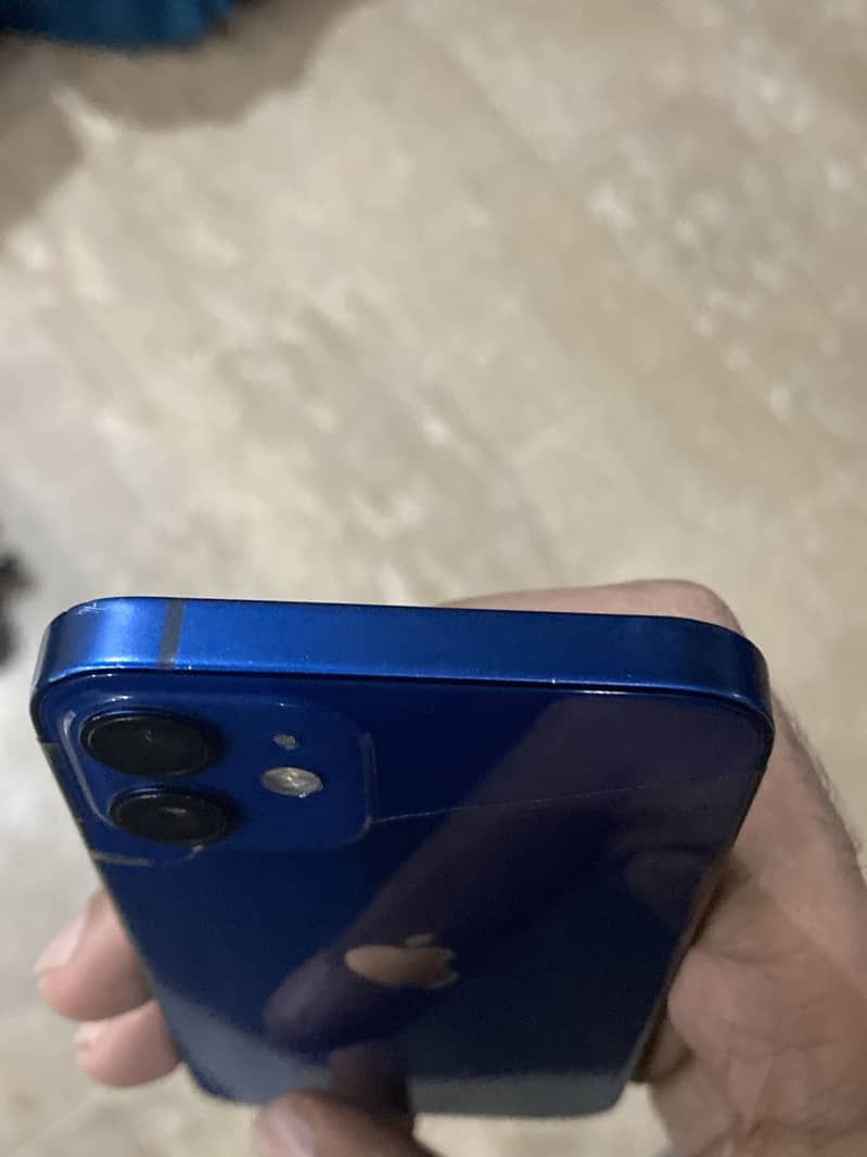 Apple iPhone 12 mini 3