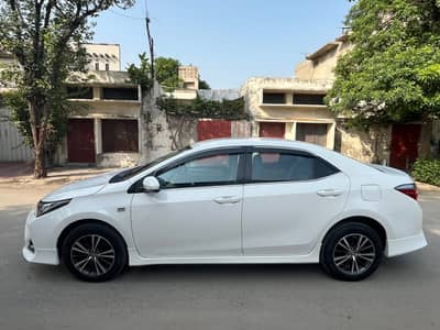 Toyota Corolla Altis 2019