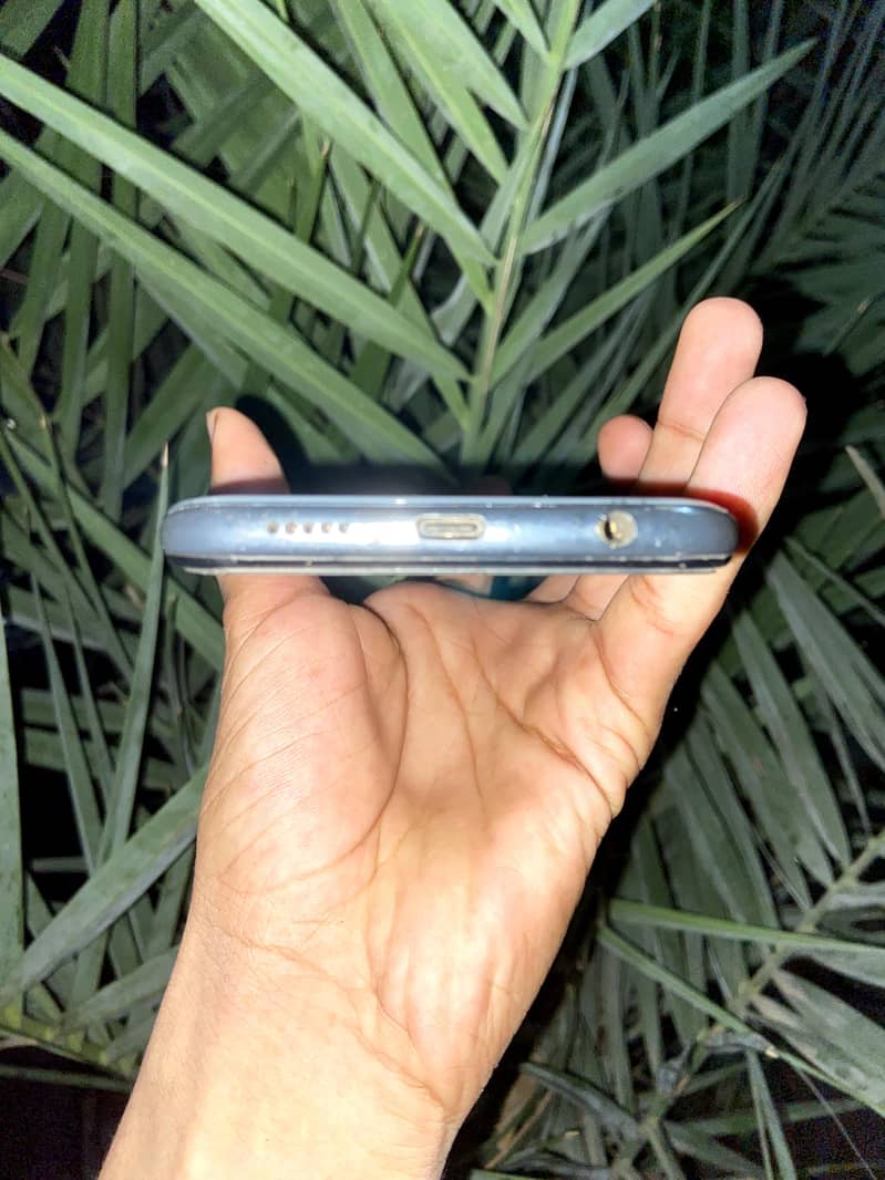 Xiaomi Redmi Note 9S 4
