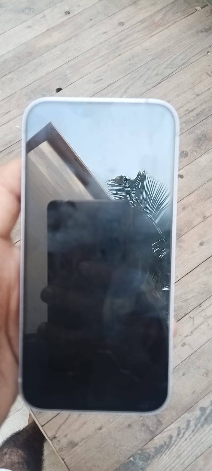 Apple iPhone 14 6