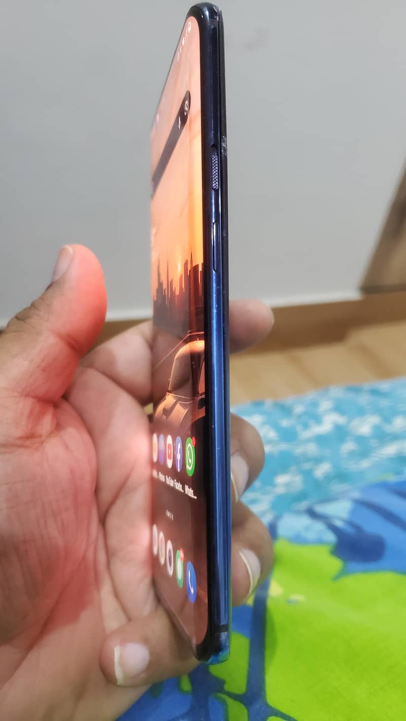 One Plus 7 Pro 3