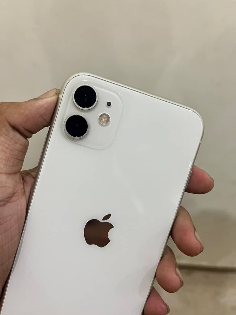 Apple iPhone 11 1