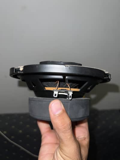 Pioneer speakers