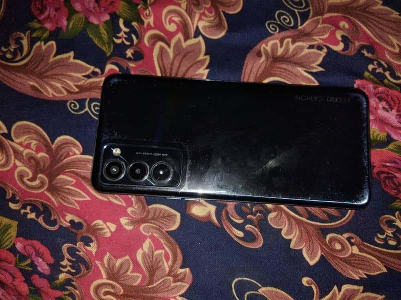 Tecno Camon 18 1