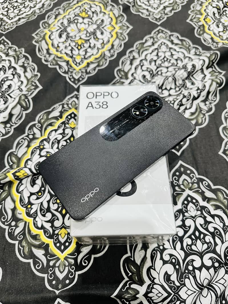 OPPO A38 1