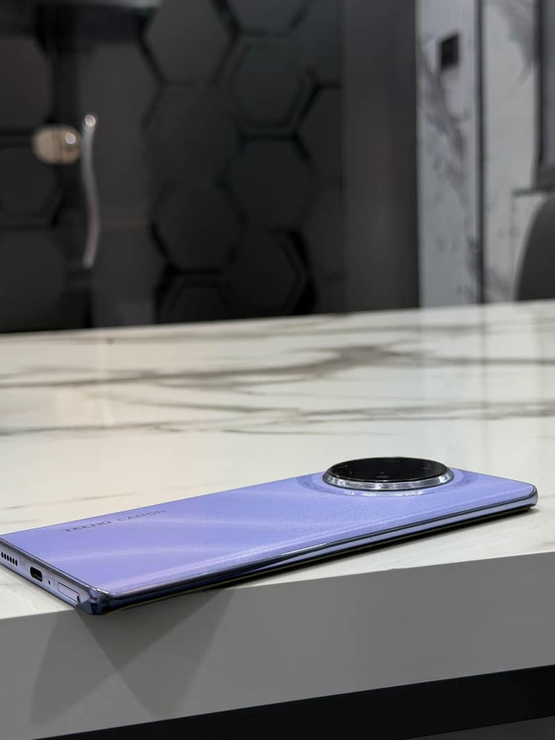 Tecno Spark 30 1