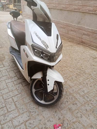 High speed tailg RM i900