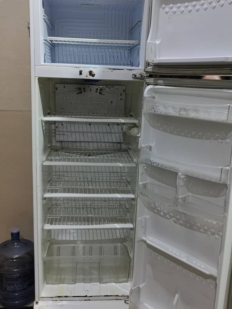 refrigerator 5