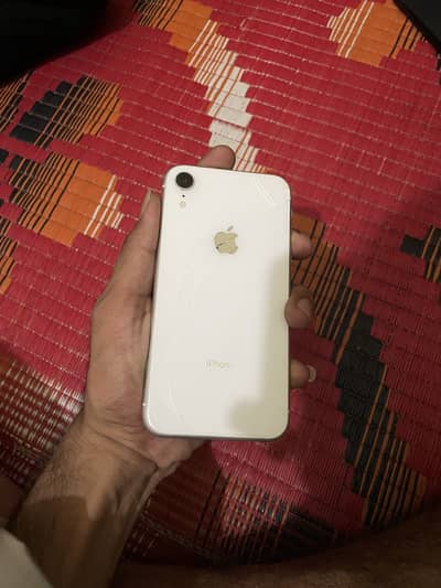 Apple iPhone XR