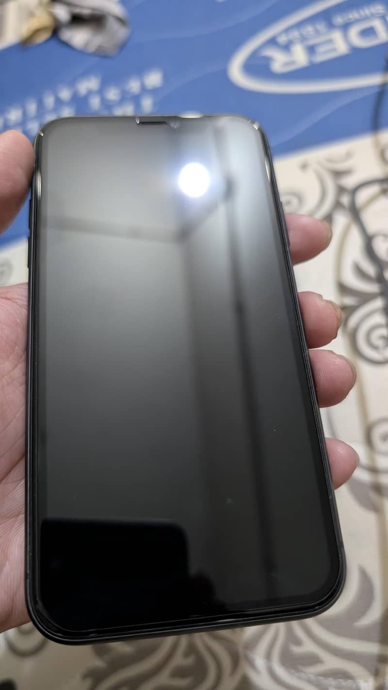 Apple iPhone 11 1