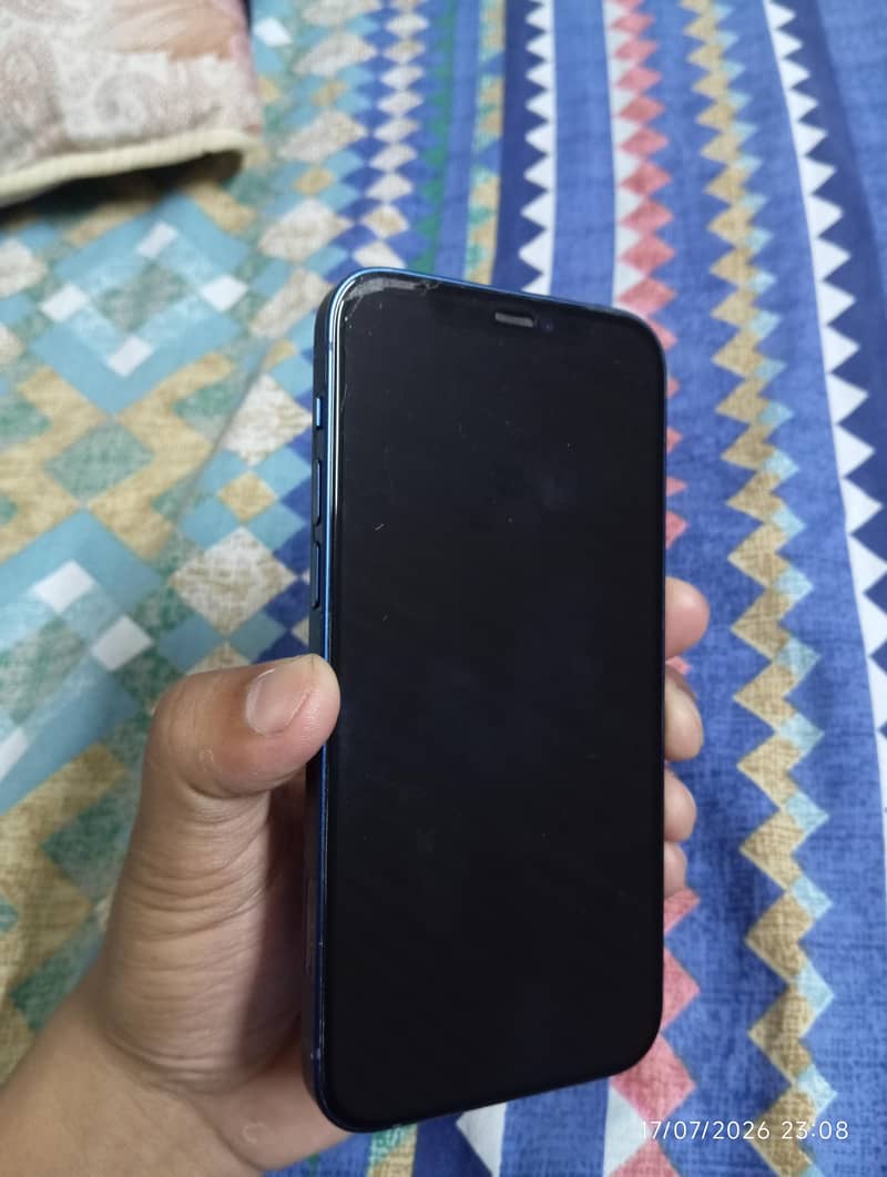 Apple iPhone 12 5