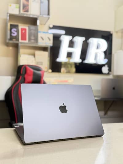 Apple MacBook M3 Pro 14" 2023 (14-Core GPU) | 18GB 512GB Space Black