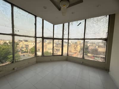 1st Floor Commercial for Rent on Mai Boulevard