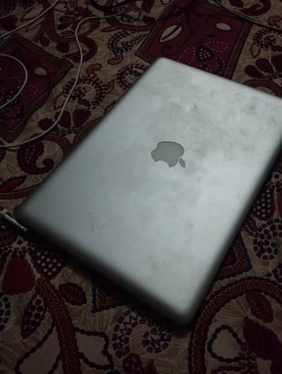 Apple MacBook Pro 5,5 (2008) for Sale