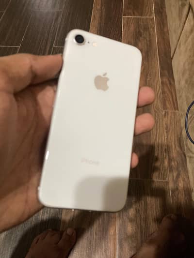 Apple iPhone 8