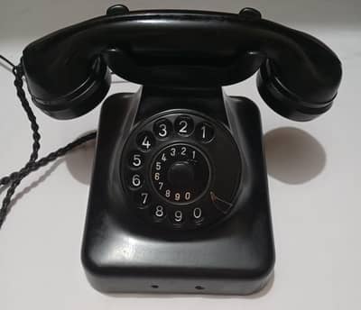 Antique classic vintage rotory black telephone set