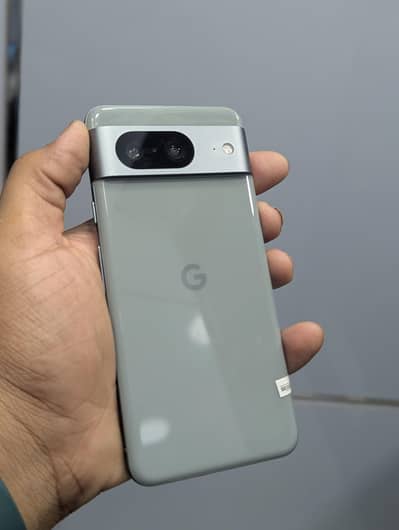 Google Pixel 8