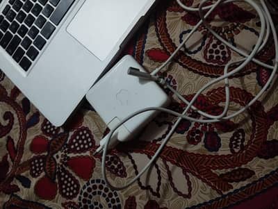 Original Apple MacBook 85W MagSafe Charger – Genuine Adapter