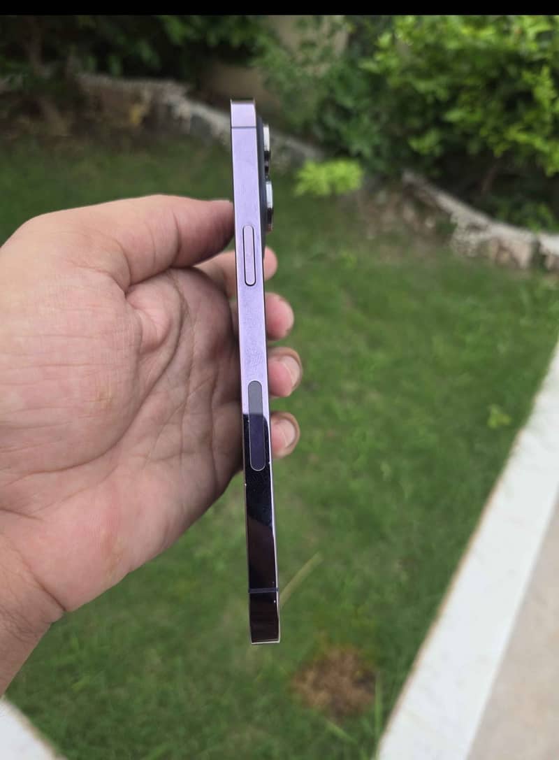 IPhone 14 Pro Max  3