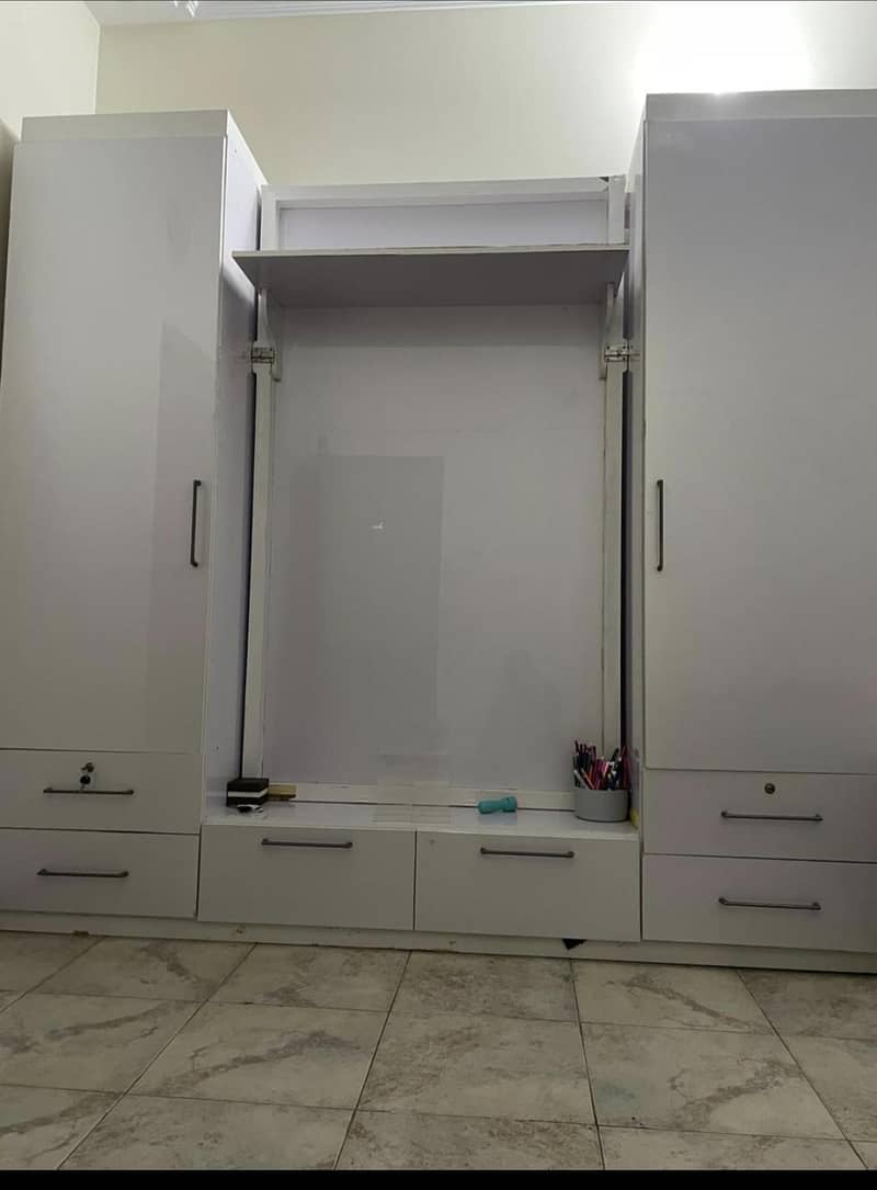 Murphy bed 0