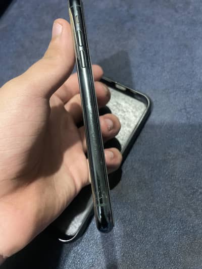 Apple iPhone 11 Pro