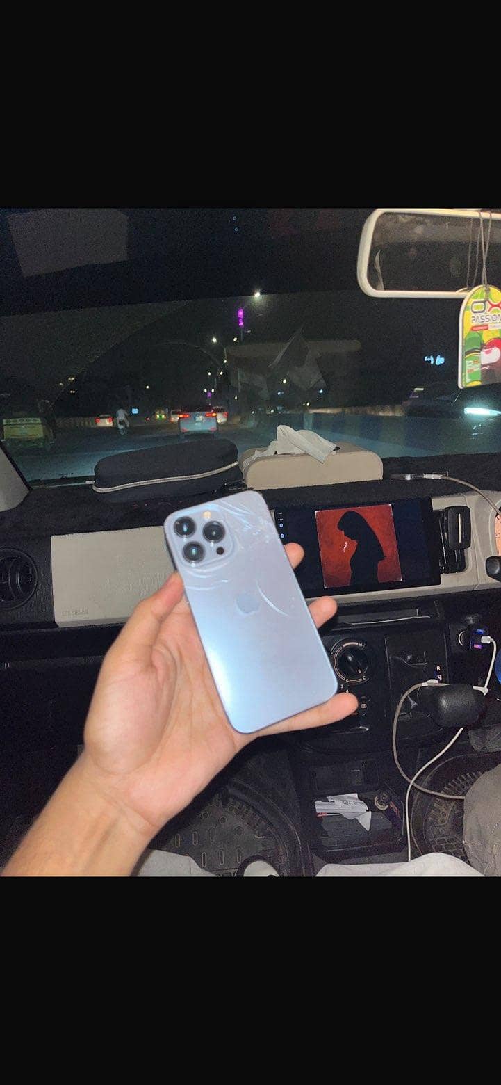 Apple iPhone 13 Pro 3