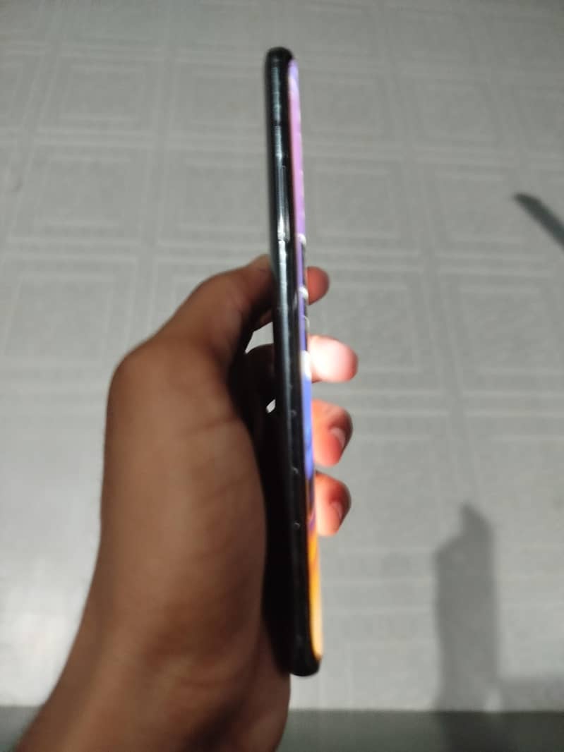 One Plus 7 Pro 3