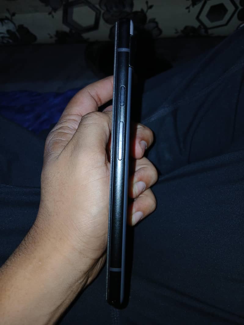 Google Pixel 6a 1