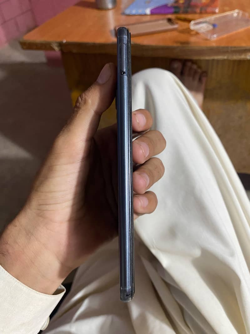 Vivo V21e 3