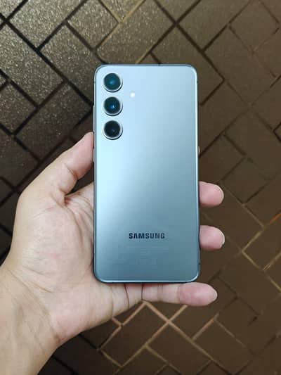 Samsung Mobile S24 5g 8/128 official pta approved waterpack availlable