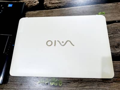SONY VAIO i7 4gen TOUCH SCREEN LAPTOP URGENT SALE