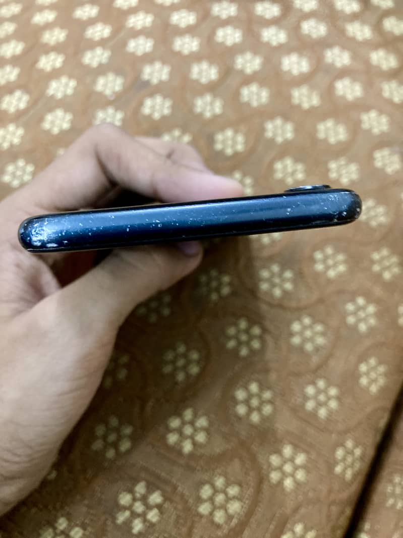 Apple iPhone 7 4