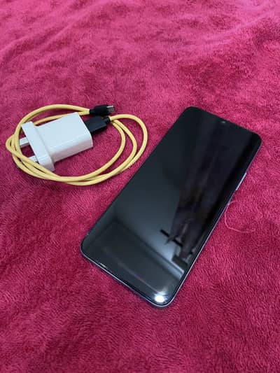 Infinix Hot 10 Play with Charger