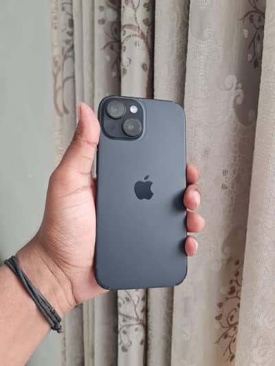 Apple iPhone 15