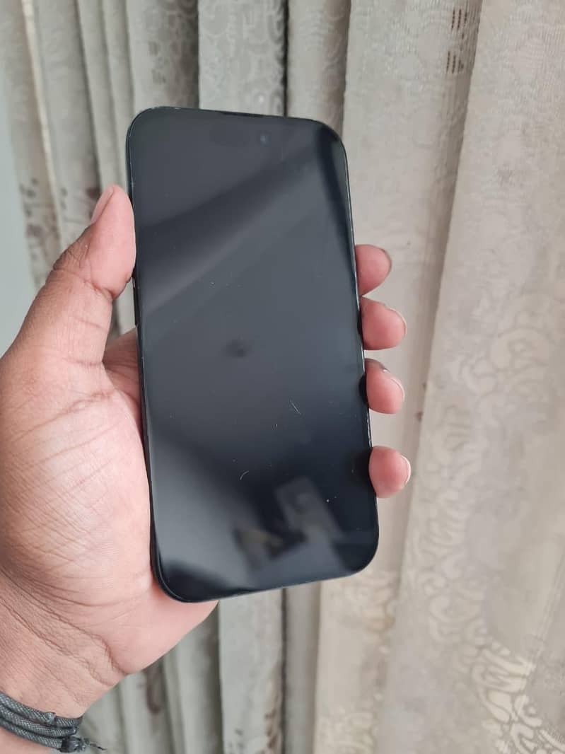 Apple iPhone 15 3