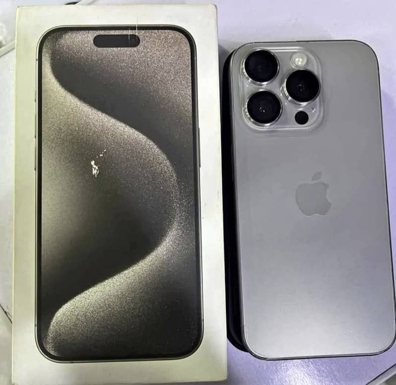 Apple iPhone 15 Pro 0